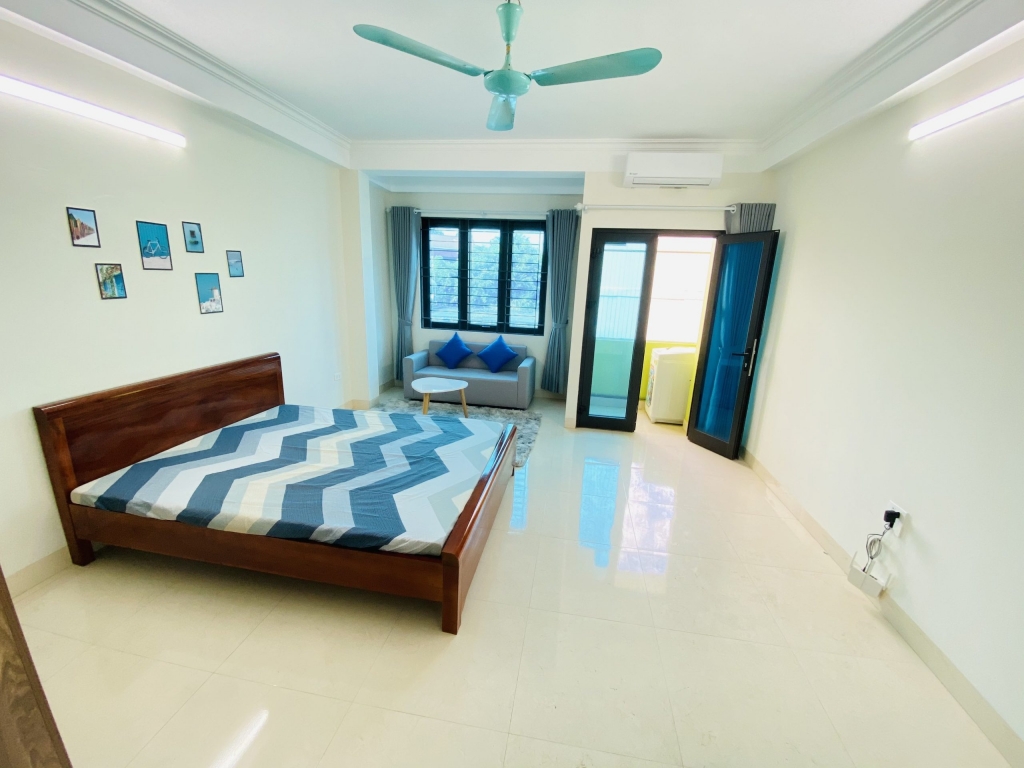 Cho thuê chung cư Mini Ngô Gia Tự, Đức Giang, Long Biên. 50m 1pn 1pk giá 5.5tr