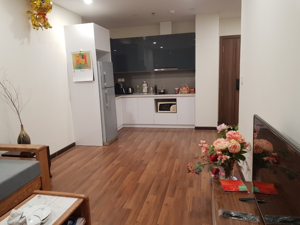 Cho thuê căn chung cư cao cấp 2N 2Wc full nội thất rubick 360 173 Xuân Thủy 15 triệu/th