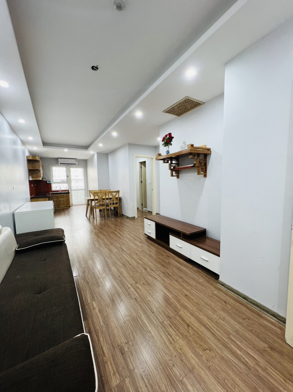 Bán Căn hộ chung cư Linh Đàm, Hoàng Mai diện tích 72m2, 2 phòng ngủ, TẶNG TOÀN BỘ NỘI THẤT