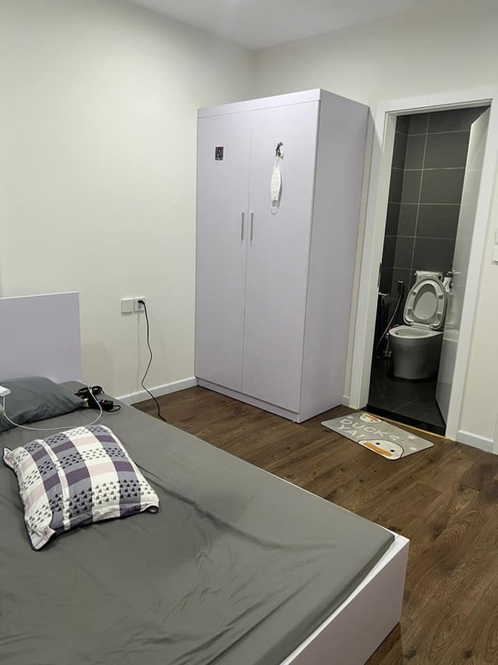 Cho thuê Căn hộ chung cư An Quý Hưng. 75m 3pn 2wc Đồ cơ bản 6.5tr