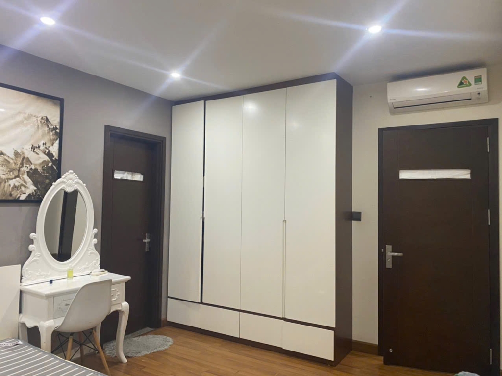 Cho thuê căn hộ chung cư Homecity - 177 Trung Kính