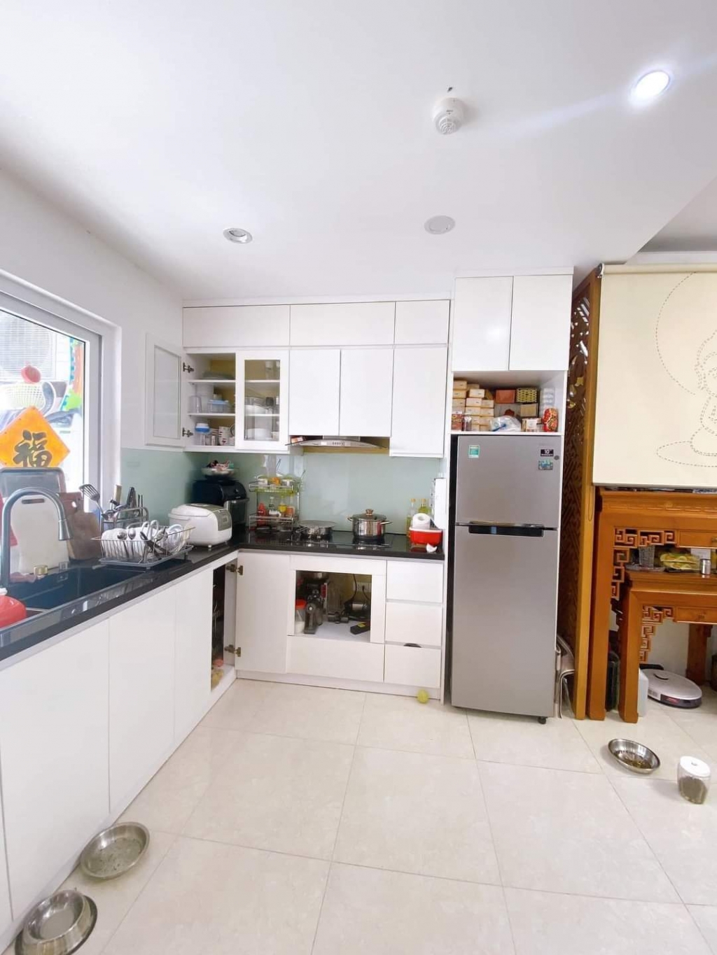 Chính chủ bán căn sổ đỏ 40m2 khu tập thể Đông Ngạc tầng 2, 3pn, khách bếp wc riêng hơn 800tr