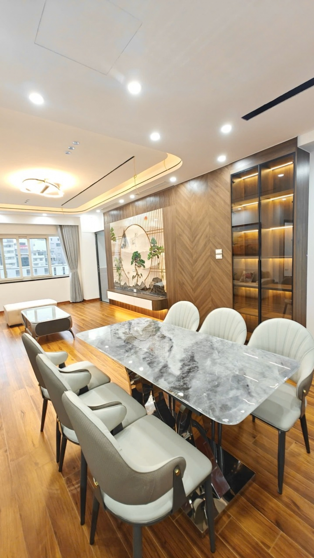 Tôi là chủ nhà!!!Cần bán gấp căn hộ chung cư 120 m2, 3 PN tòa D5A Trần Thái Tông, ban công Đông Nam