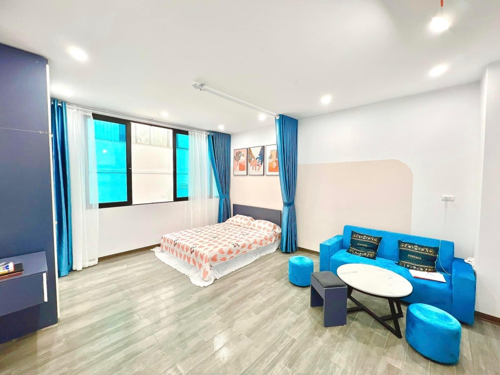 Bán CCMN Phố Yên Hòa 60m2 x 7 T x MT 4.5m x 9.9. Thang Máy. FULL Nội Thất