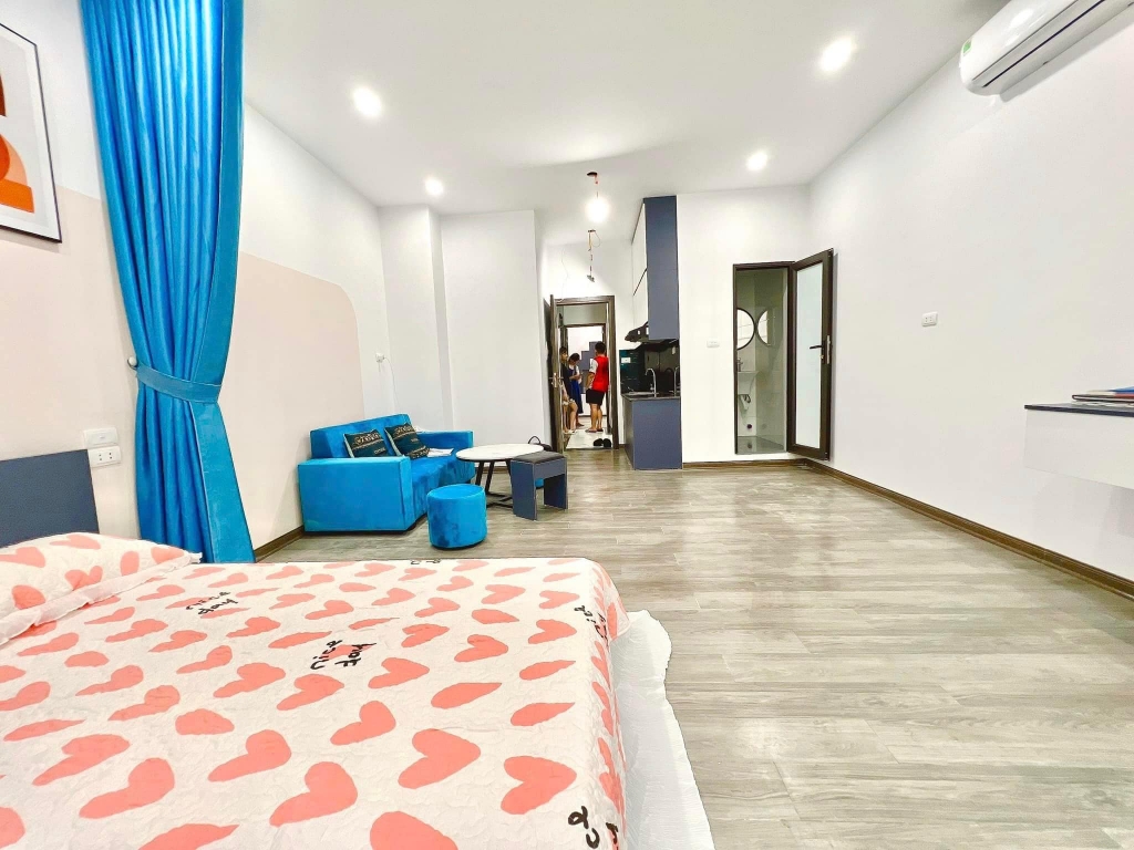 Bán CCMN Phố Yên Hòa 60m2 x 7 T x MT 4.5m x 9.9. Thang Máy. FULL Nội Thất