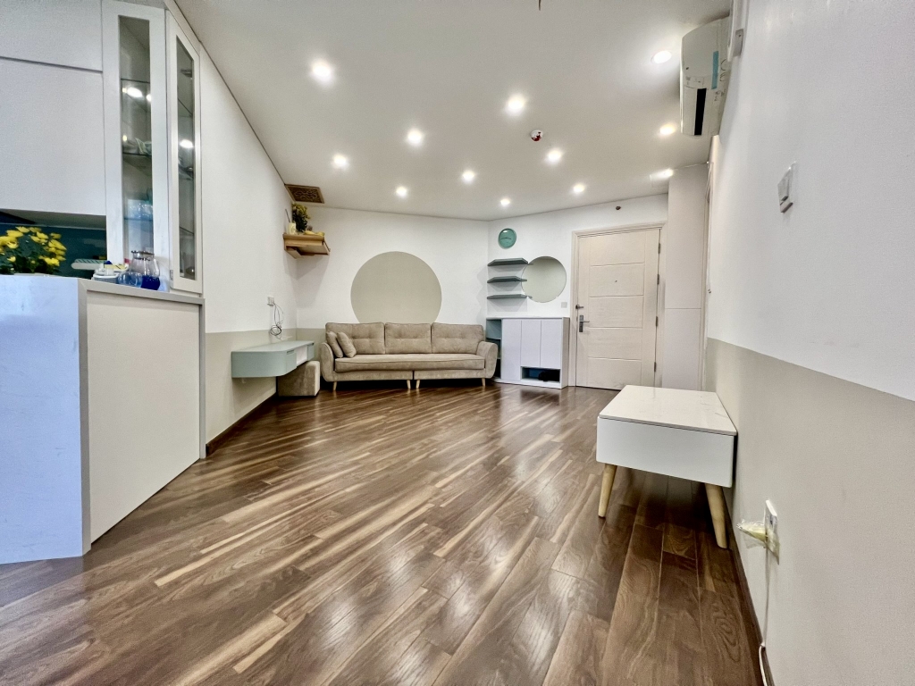 CC người quen nhờ bán Căn hộ Cao Cấp ECO CITY Việt Hưng 65m² – Nhỉnh 2 tỷ