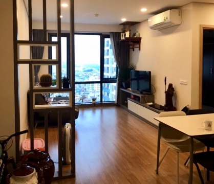 CC Bán căn 3N Mipec Riverside tặng IP15