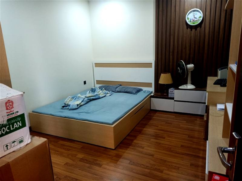 Bán Căn hộ chung cư Home City – Trung Kính, Cầu Giấy diện tích 73m2, 2 phòng ngủ