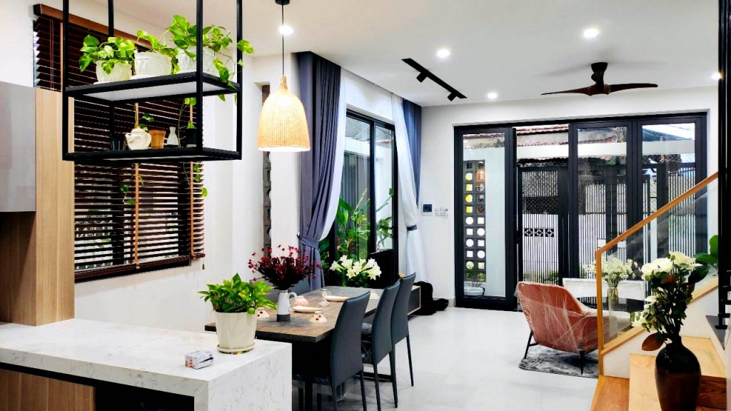 Vợ chồng chuyển vào Nam cần nhượng lại nhà giá yêu thương