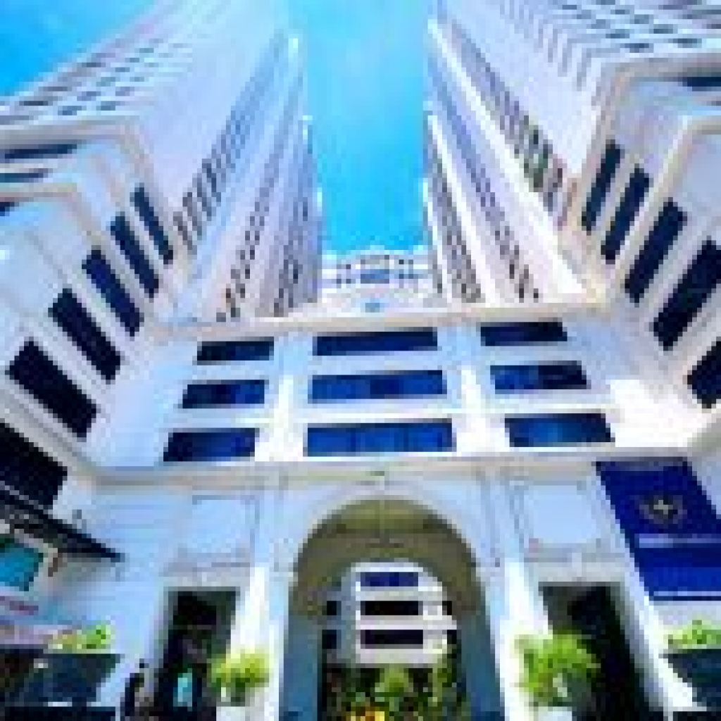 Bán căn hộ 68m2 Central Point 219 Trung Kính 2PN 2VS tầng đẹp có lốt Ôtô Giá 3.65 tỷ