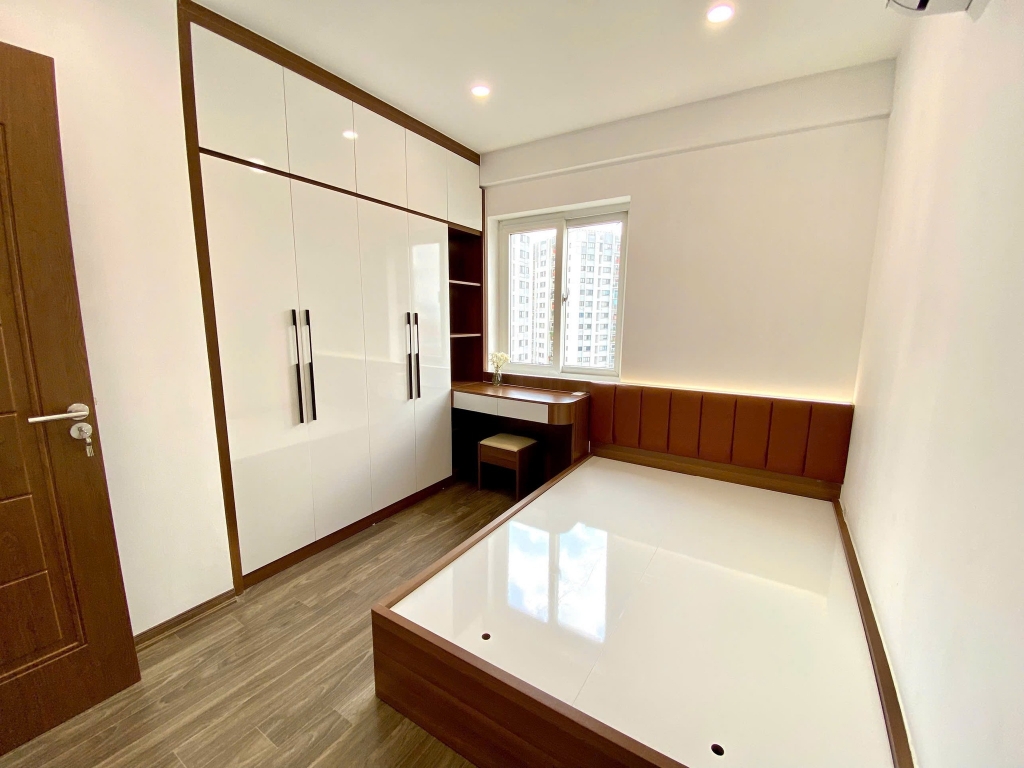 Bán căn hộ 98m² – 3PN – Tây Nam Linh Đàm – Full Nội Thất, Giá 6,8 Tỷ