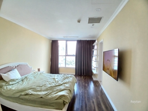 Cần bán gấp CC Cao Cấp Tòa B Thăng Long Number One 173m 3 ngủ rộng giá tốt 9.3 tỷ