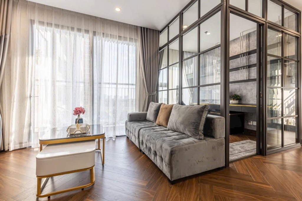 Cần tiền bán gấp căn hộ cao cấp 3PN diện tích 115,5m2 giá 6,x tỷ