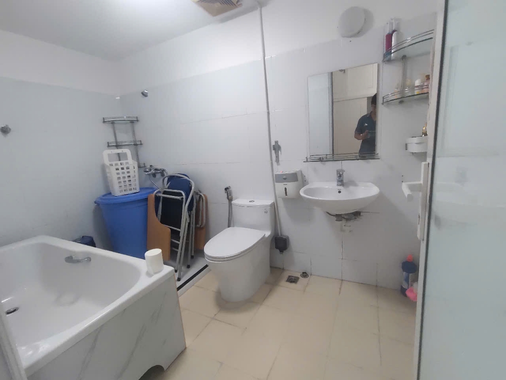 Chính chủ cần bán Chung cư CT3 Bộ Tư Lệnh Biên Phòng phố Trần Bình