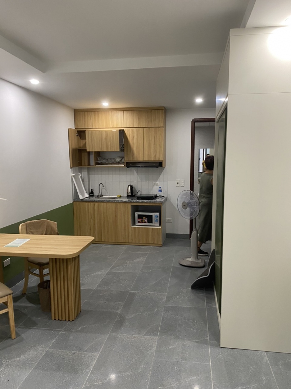 Cho thuê Căn hộ dịch vụ tại Ngõ 187 Nguyễn Đình Thi, Văn Cao, Thụy Khuê, Tây Hồ. Chỉ 7tr