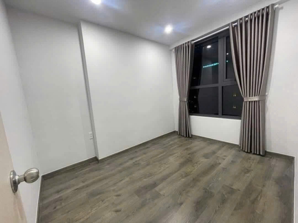 CHO THUÊ 2PN2WC GIÁ 5TR5 CÓ NỘI THẤT NGAY GA METRO LÀNG ĐHQG TP