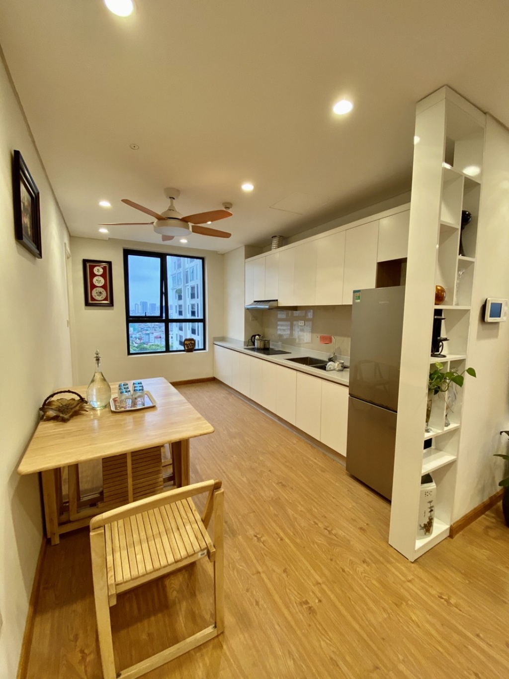 Cho thuê chung cư Liễu Giai Tower, 110 m2, 3 PN, full nội thất, 24 tr/tháng