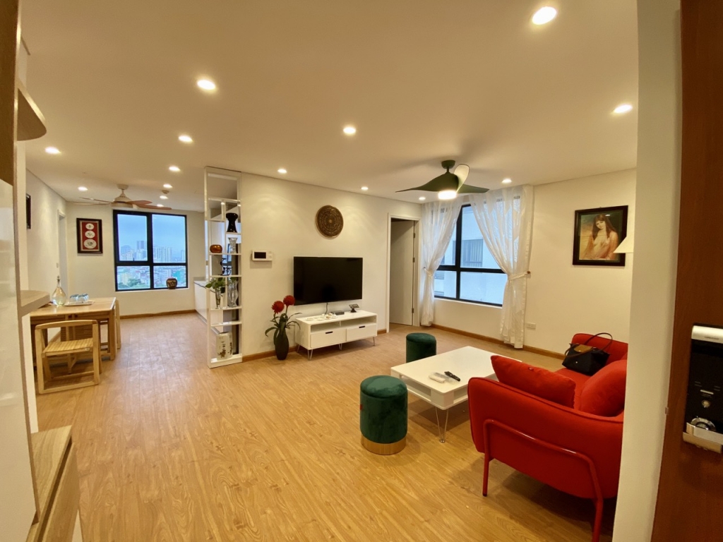 Cho thuê chung cư Liễu Giai Tower, 110 m2, 3 PN, full nội thất, 24 tr/tháng