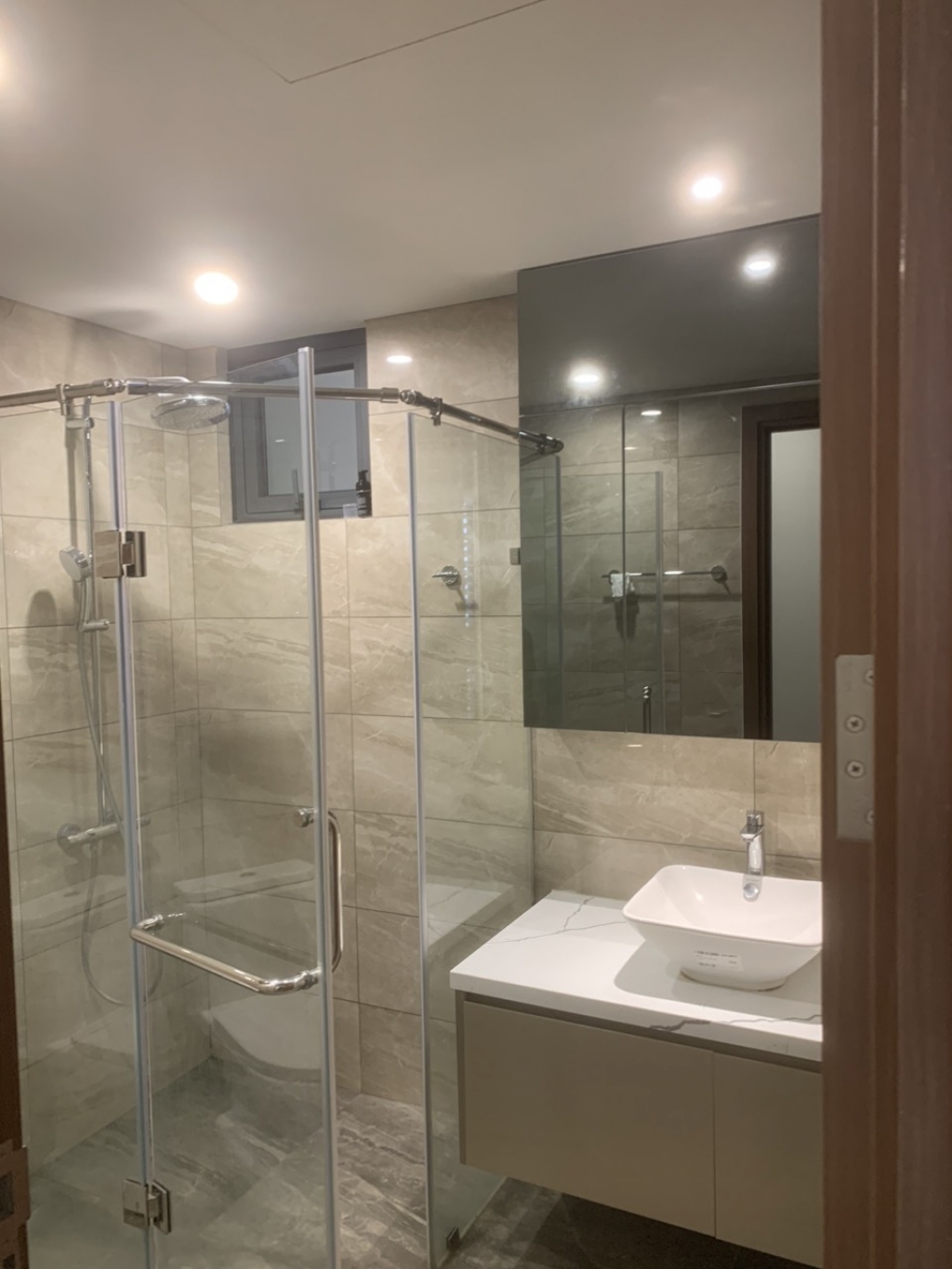 Cho thuê căn hộ cao cấp The Matrix One 2PN 3PN giá từ 20tr