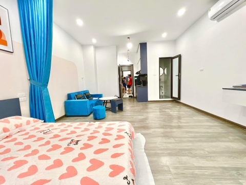 Bán CCMN Phố Yên Hòa 60m2 x 7 T x MT 4.5m x 9.9. Thang Máy. FULL Nội Thất