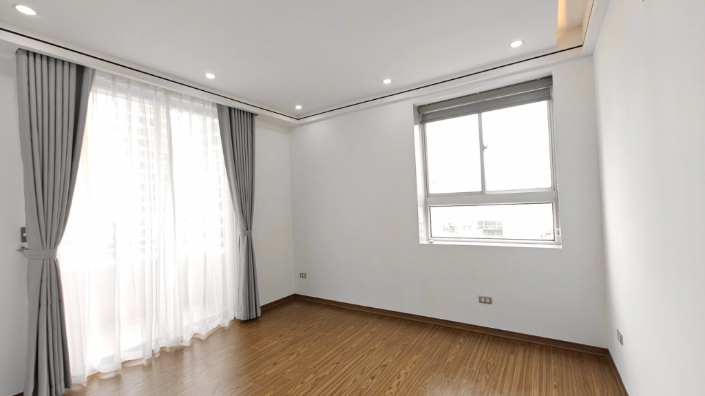 CHÍNH CHỦ CẦN BÁN gấp căn hộ chung cư 112 m2,3 PN tòa JSC ngõ 164 Khuất Duy Tiến- Nguyễn Tuân,