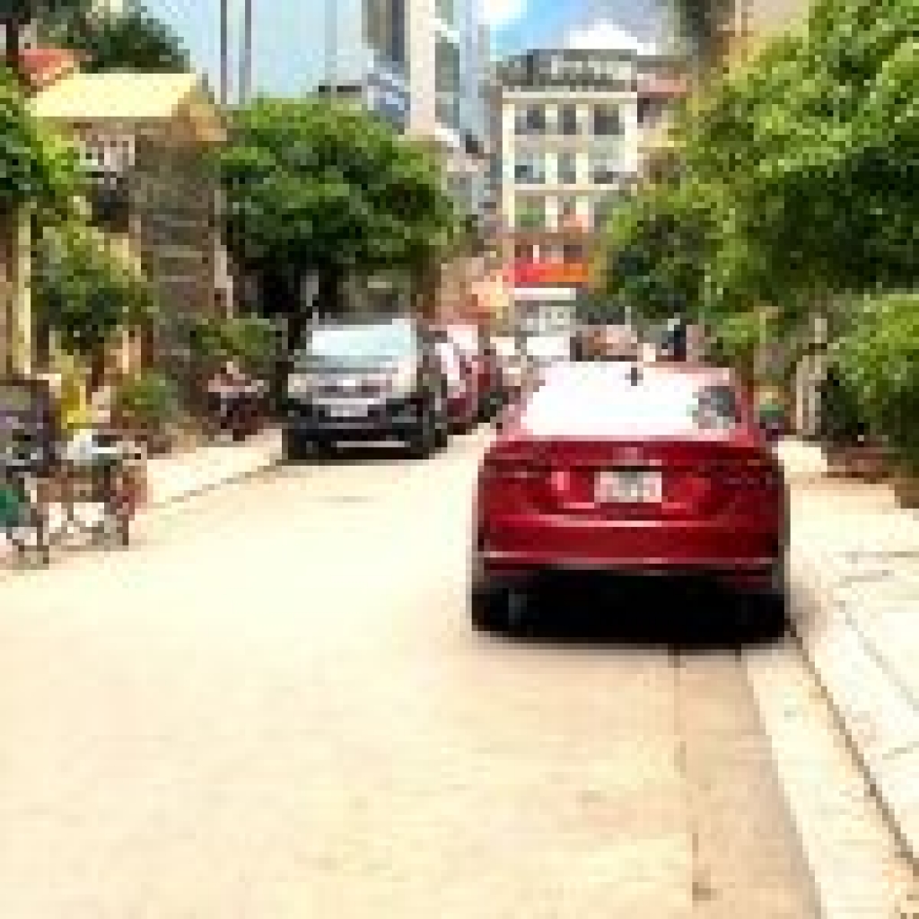 CĂN HỘ 2 NGỦ DT 43M NGÕ 603 LẠC LONG QUÂN – TÂY HỒ GIÁ GẦN TỶ