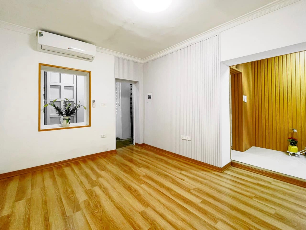 BÁN CĂN TẬP THỂ TRUNG TỰ ĐẸP LONG LANH – TRUNG TÂM ĐỐNG ĐA, NGÕ Ô TÔ