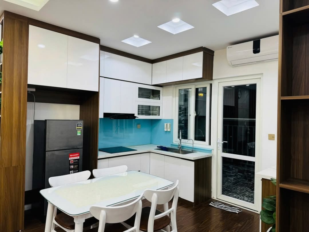 Bán căn hộ góc 76m đẹp lung linh chỉ hơn 2 tỷ