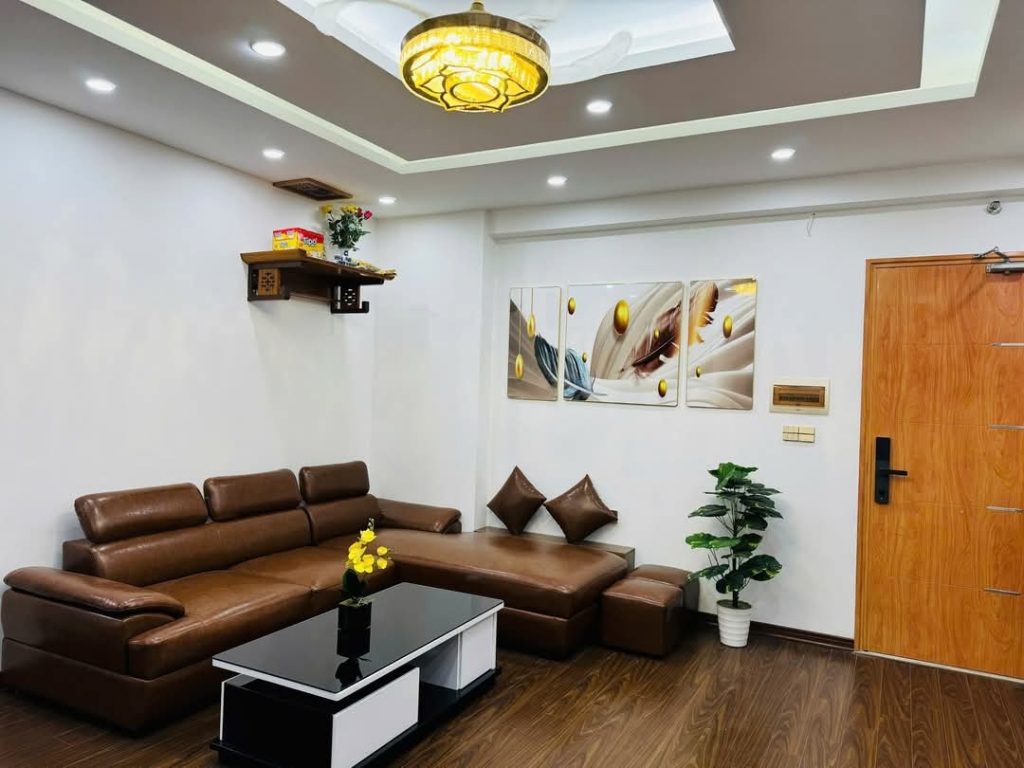 Bán căn hộ góc 76m đẹp lung linh chỉ hơn 2 tỷ