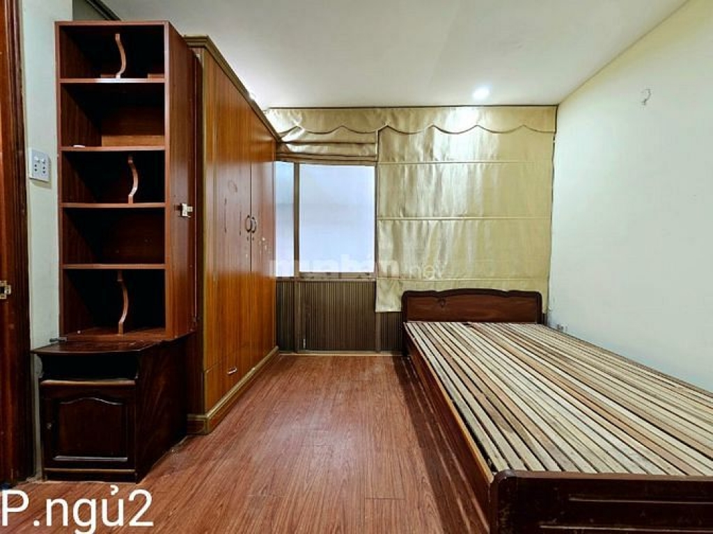 Cho thuê căn hộ tầng 5, D4, Phương Mai, Kim Liên, Đống Đa