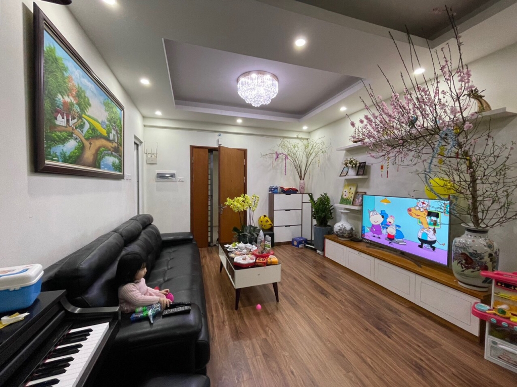 Chung cư oct5 resco cổ nhuế full nội thất đẹp chỉ việc dọn về ở