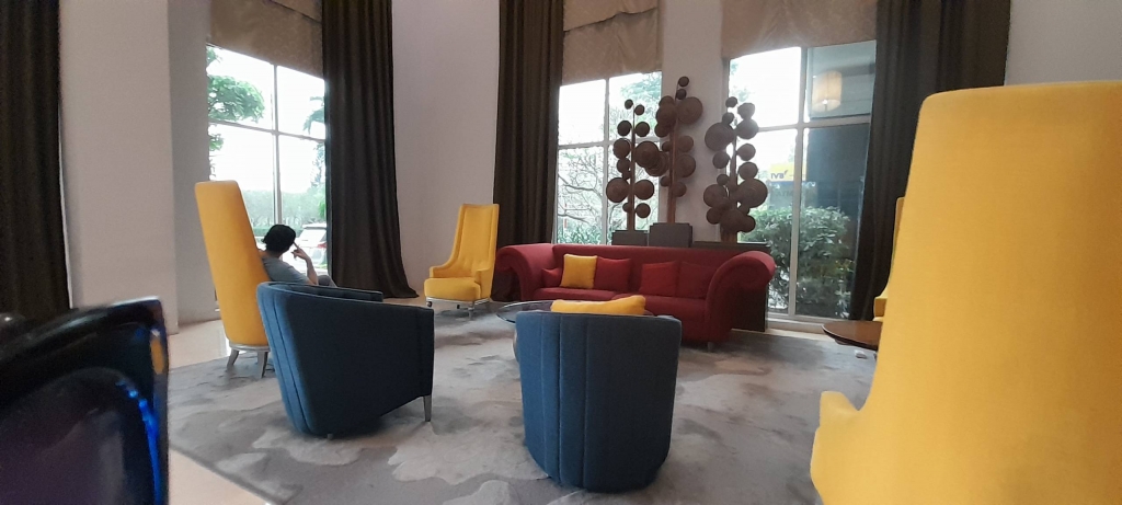 Bán Chung Cư Cao Cấp Penthouse Ciputra, Tây Hồ, mới kính koog, 268m2 x 2T, giá 15.5 tỷ