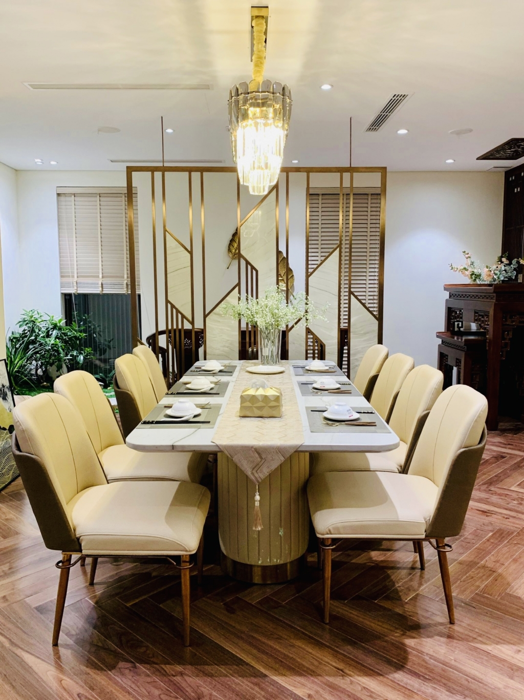 Bán CHCC cao cấp Grandeur Palace 138B Giảng Võ, Ba Đình. 128m2, 3PN. Sở hữu lâu dài. Giá 13.5 tỷ