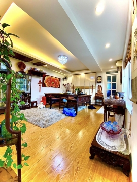 TRUNG TÂM CỦA TRUNG TÂM TT NGUYỄN KHẮC CẨN(TRÀNG TIỀN- HOÀN KIẾM) – HỘ KHẨU TRÀNG TIỀN CON HỌC ĐÚNG TUYẾN TRƯNG VƯƠNG – 55M – 3.6 TỶ