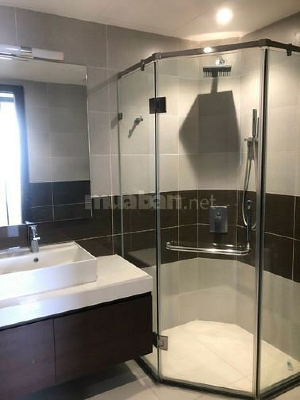 Bán căn hộ 107,6m2 tầng 12 CC Northern Diamond, 99 Đàm Quang Trung